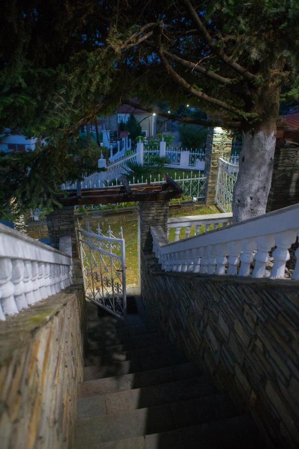 Villa Paradisos Likostomon Экстерьер фото