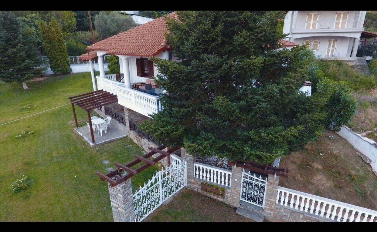 Villa Paradisos Likostomon Экстерьер фото